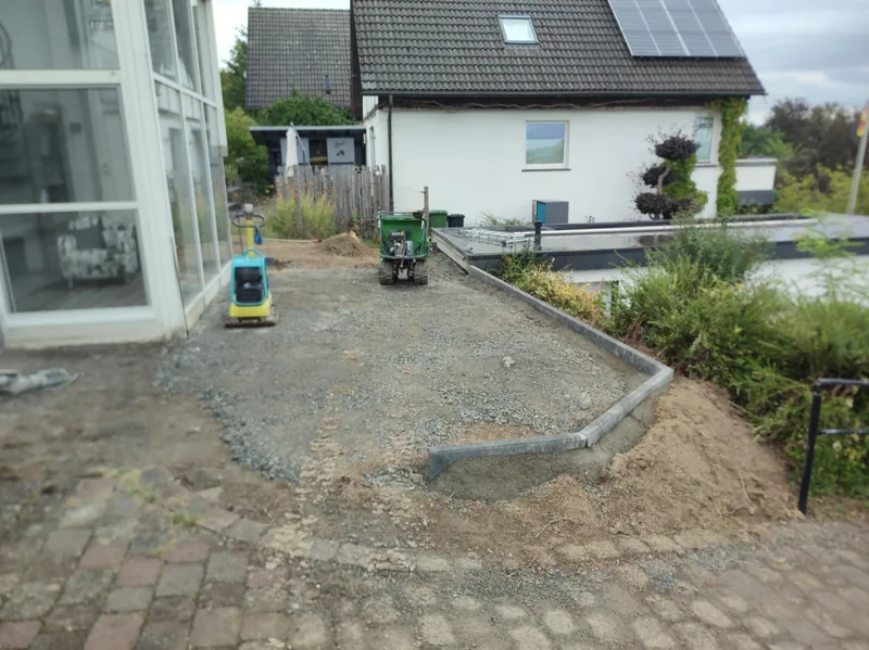 Projekt Bad Fredeburg – Aushub, Schotter & Mauerbau